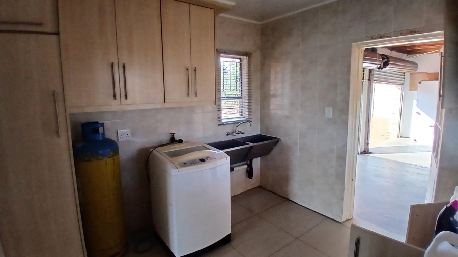 3 Bedroom Property for Sale in Universitas Ridge Free State